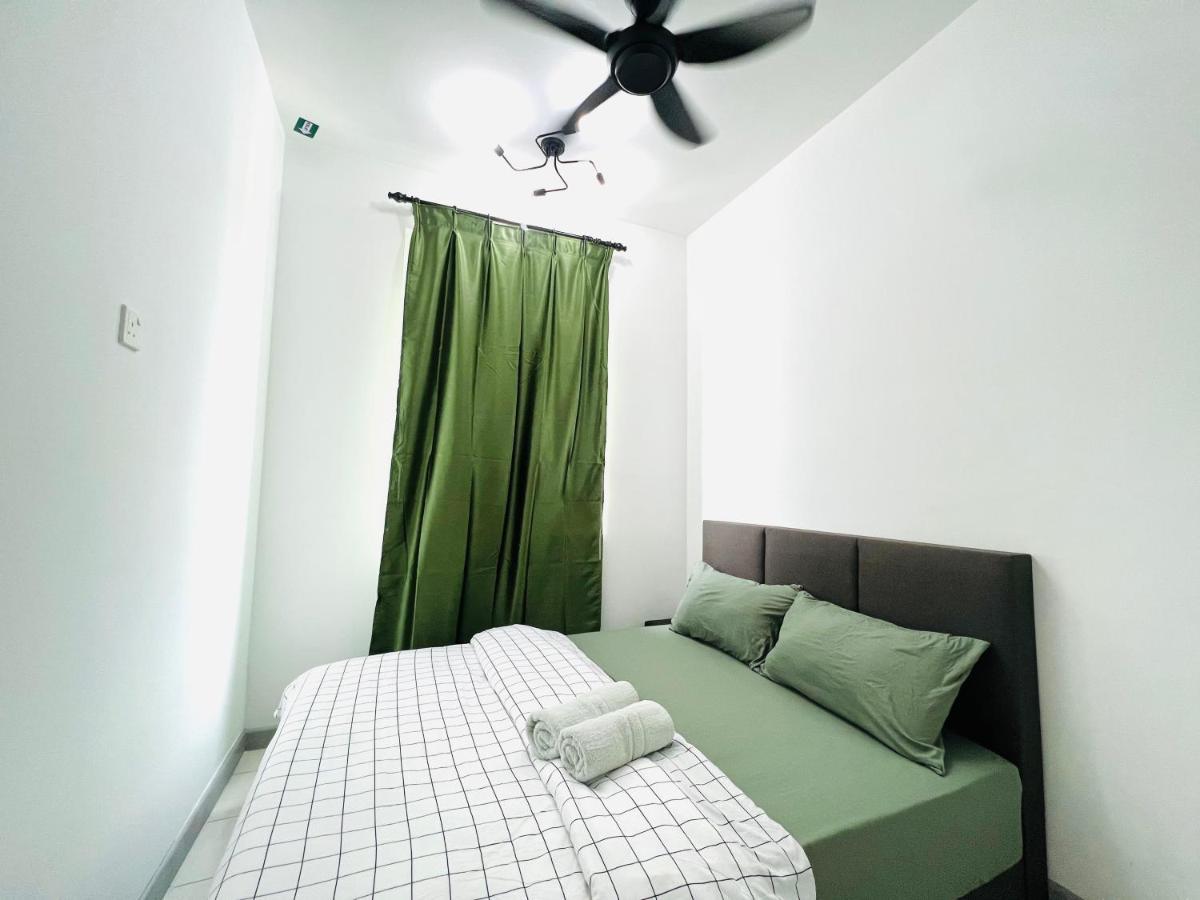 Ureshii Homestay Ladang Tanjung Kuala Terengganu With Pool Luaran gambar